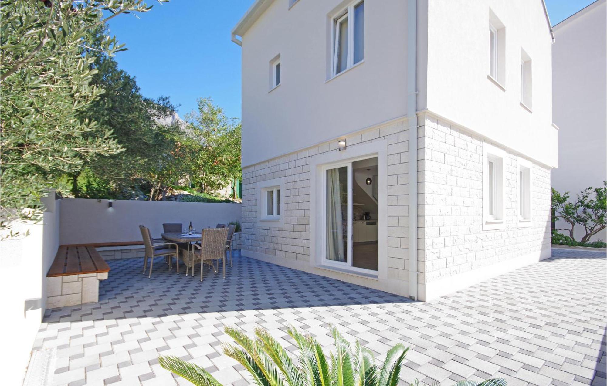 Awesome Home In Drvenik With Wifi Exterior photo